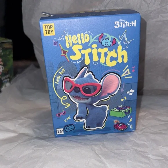Disney “Hello Stitch” Figure CONFIRMED Behaved! - Picture 8 of 11